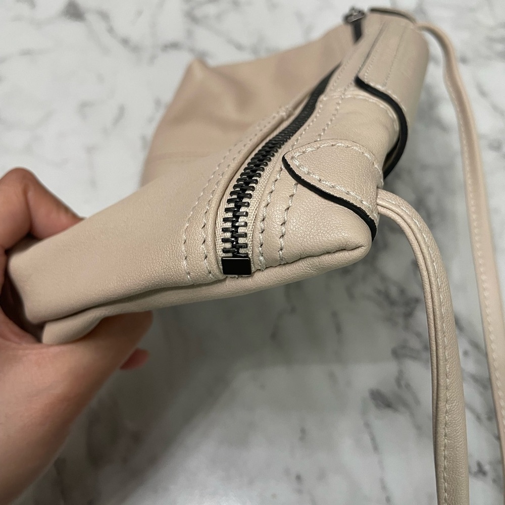Authentic Long champ crossbody bag - Picture 11 of 14